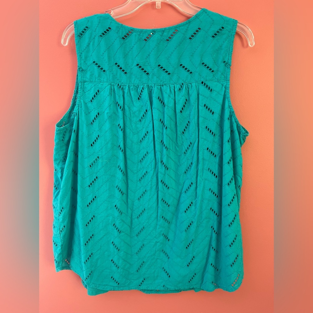 Plus Size Sonoma Life + Style Sleeveless Tops w/Tank -2 available $5 EACH - Picture 3 of 11